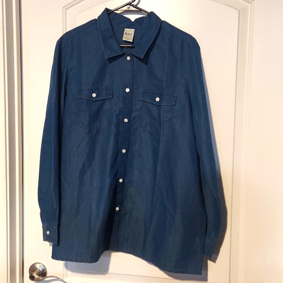 BLAIR button up light denim shirt. NWT (button) - Picture 1 of 5